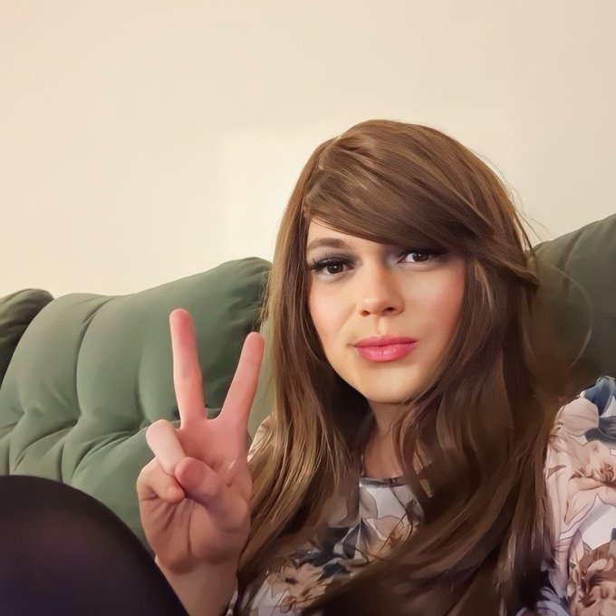 EXPOSE A SISSY Expose a sissy